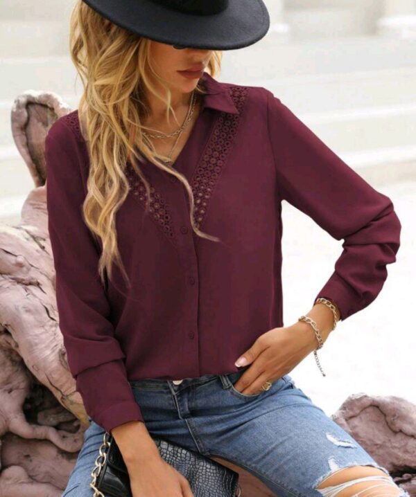 ⁦SHEIN LUNE قميص كاجوال للنساء من الدانتيل المخرم وخامة القماش مفتوح الأزرار، مناسب للارتداء اليومي في فصل الخريف⁩ - الصورة ⁦6⁩